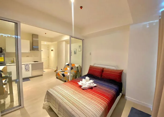 Apartahotel Relaxing 1br At Azure 4*