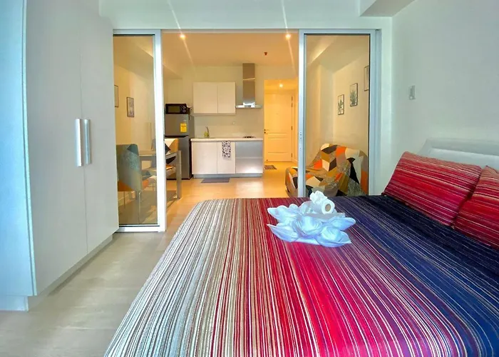 Relaxing 1br At Azure Apartahotel
